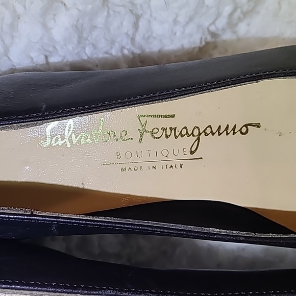 SALVATORE FERRAGAMO Black Seila Shoes Size 5 B - Picture 4 of 9
